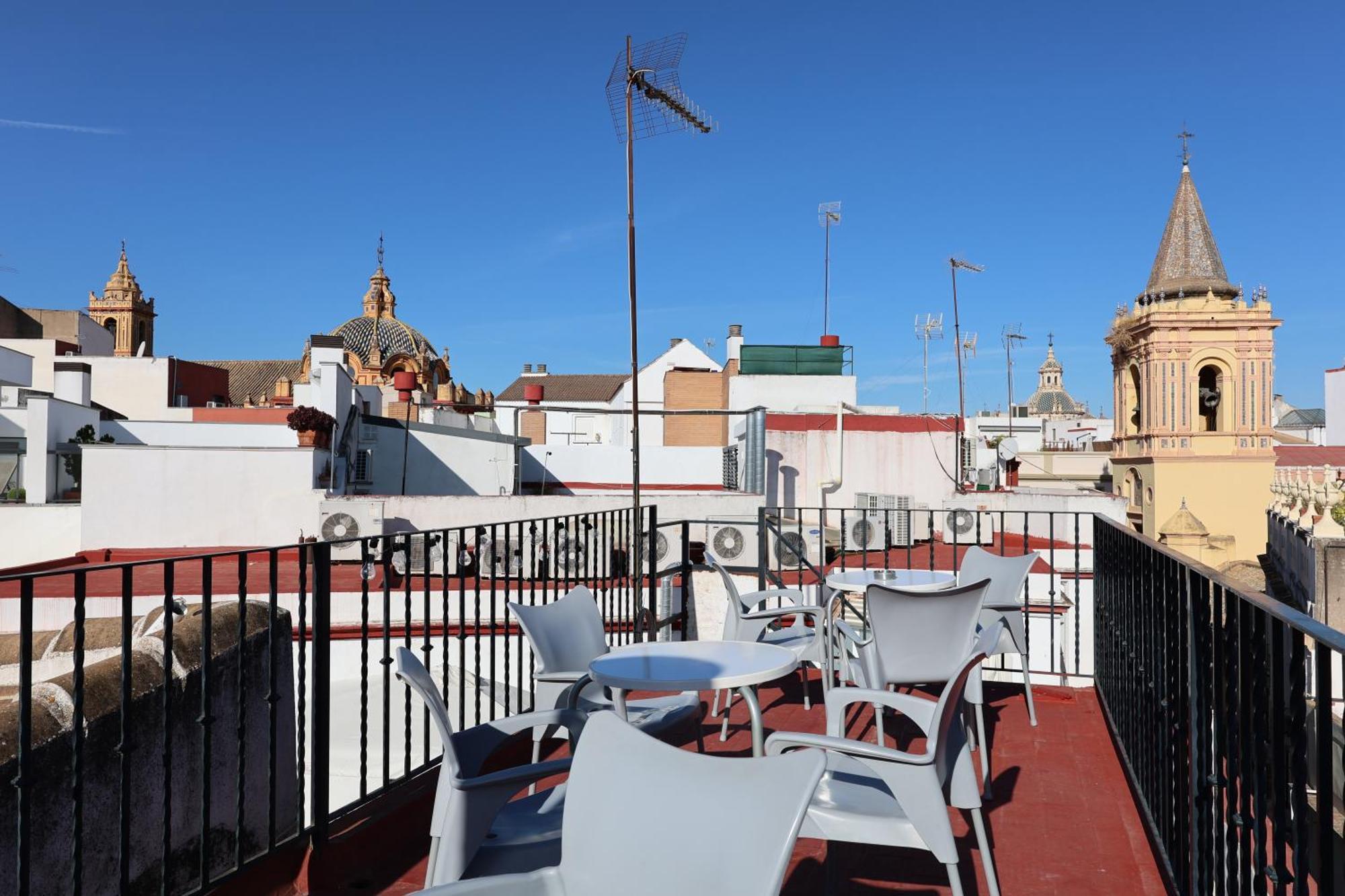 San Isidoro Hostel Sevilla Exterior photo